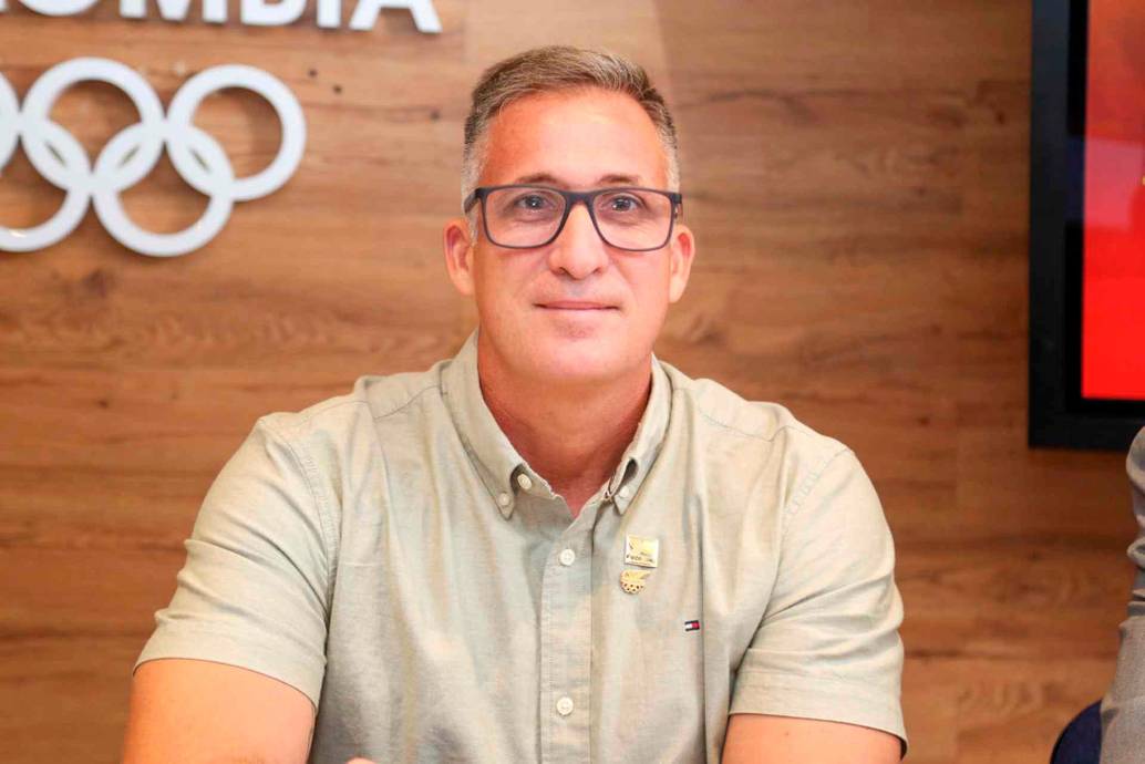 El brasileño Guilherme Schmitz es el nuevo técnico de la Selección Colombia femenina de voleibol. FOTO COMITÉ OLÍMPICO COLOMBIANO