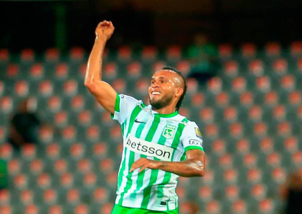 Andrés Sarmiento marca doblete y Atlético Nacional le gana 2-0 en el primer tiempo ante Llaneros en el Atanasio Girardot. FOTO CAMILO SUÁREZ 