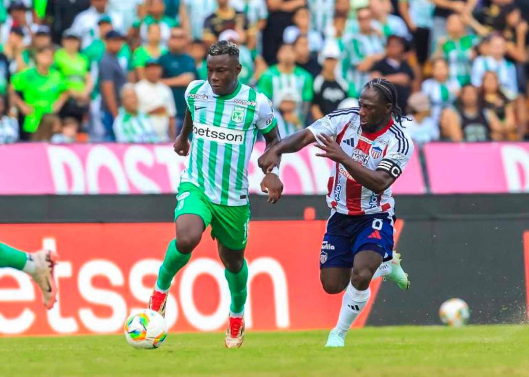 El extremo Marino Hinestroza es uno de los hombres claves que Atlético Nacional mantiene en su nómina. FOTO CAMILO SUÁREZ 