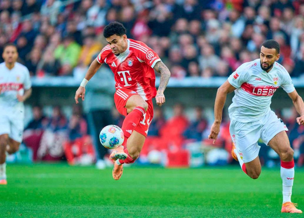 El delantero colombiano Luis Fernando Díaz está nominado con dos goles al trofeo de Gol del Año en la Bundesliga. FOTO GETTY 