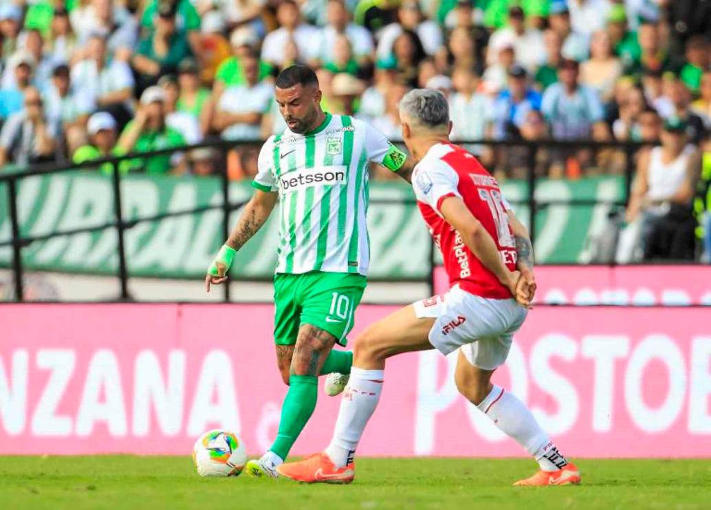 Atlético Nacional que es tercero de la tabla de posiciones, se mide a Santa Fe, este viernes, en el Atanasio Girardot, por la cuarta fecha de la Liga BEtplay-2. FOTO CAMILO SUÁREZ 