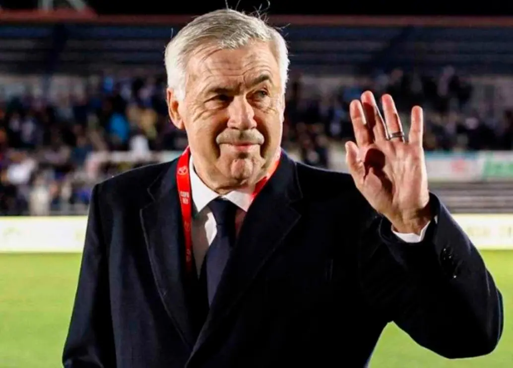 Carlo Ancelotti técnico del Real Madrid podría dirigir su último clásico con los merengues. FOTO TOMADA X@realmadrid