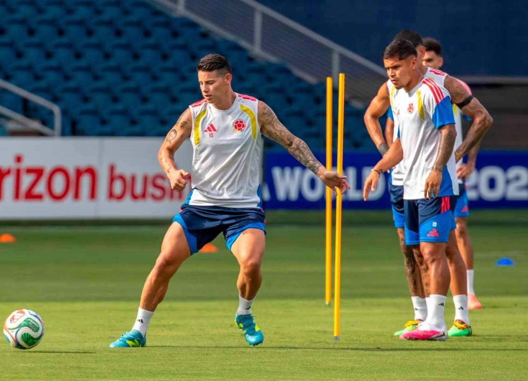 James Rodríguez lidera la Selección Colombia que se mide ante Ghana, por el paso a los octavos de final del Mundial de Norteamérica. FOTO JUAN ANTONIO SÁNCHEZ 