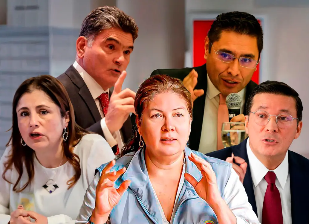 De izquierda a derecha: la defensora Iris Marín; el procurador Gregorio Eljach; Alejandra Barrios, directora de la MOE; Cristian Quiroz, director del CNE; y el registrador Hernán Penagos. FOTOS: ARCHIVO.