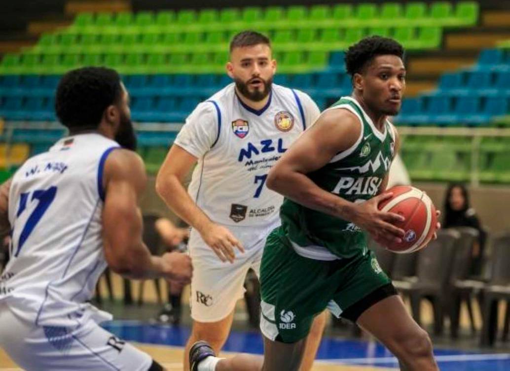 Brandon Weatherspoon volvió a Paisas para disputar la semifinal de la Liga Profesional de Baloncesto con la ilusión del alcanzar el bicampeonato. FOTO CAMILO SUÁREZ 