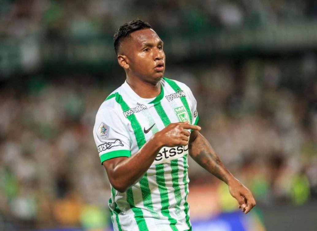 Alfredo Morelos estará en la titular del verde, a pesar de que resultó herido tras el ataque al bus de Nacional en Cúcuta con piedras y ladrillos. FOTO CAMILO SUÁREZ 