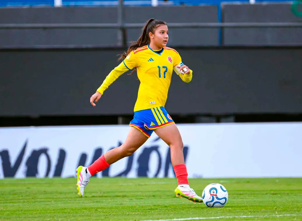 Izabela Cortés es la capitana de Colombia y una de las jugadoras de mayor experiencia en el grupo que dirige Carlos Paniagua. FOTO CORTESÍA FCF 