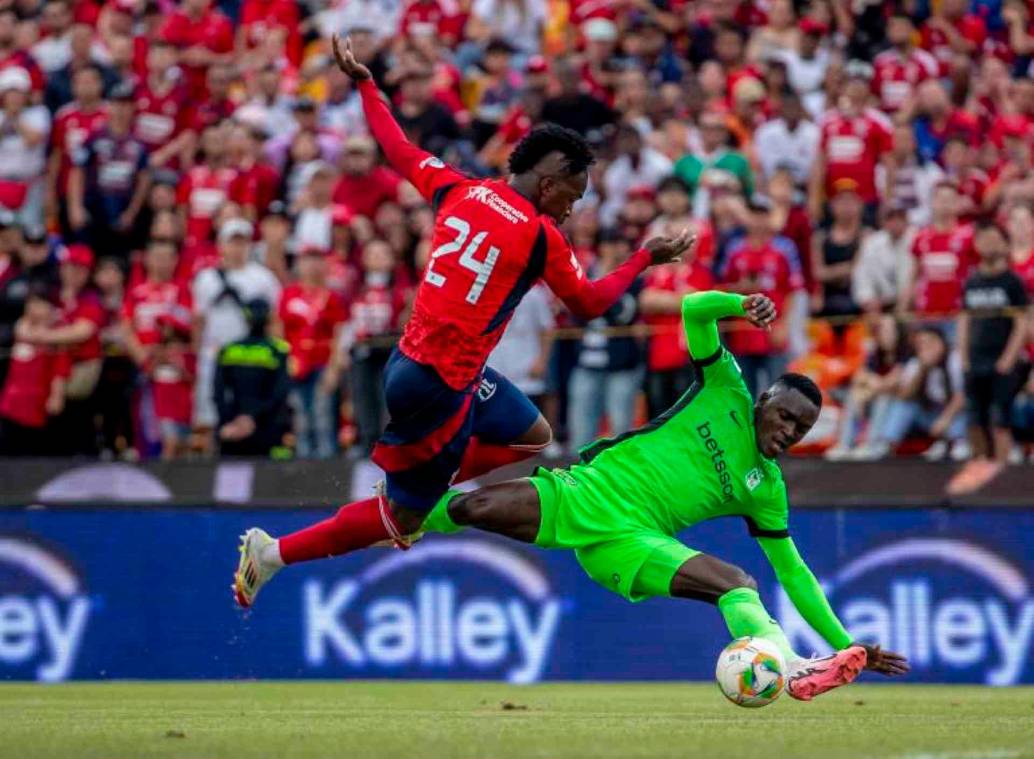 Nacional se mide en el Atanasio a Junior, mientras que el rojo visita al América en el Pascual Guerrero. FOTO JUAN ANTONIO SÁNCHEZ