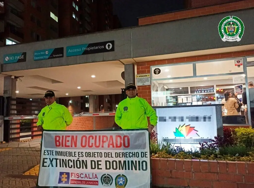 Entre los bienes ocupados con fines de extinción de dominio hay 7 inmuebles, 12 bienes inmuebles y 2 sociedades legalmente constituidas. FOTOS Cortesía Policía Antioquia