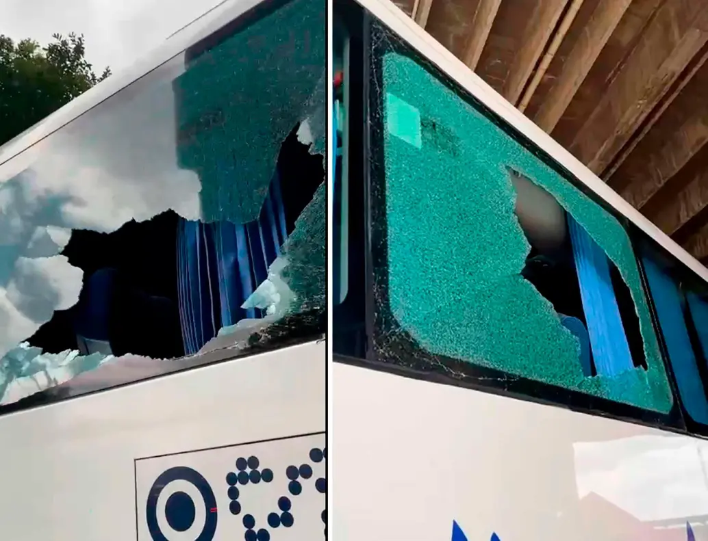 Esta es la primera imagen que se conocer del estado en el que quedó el bus del cuadro verde en Cúcuta. FOTO CORTESÍA