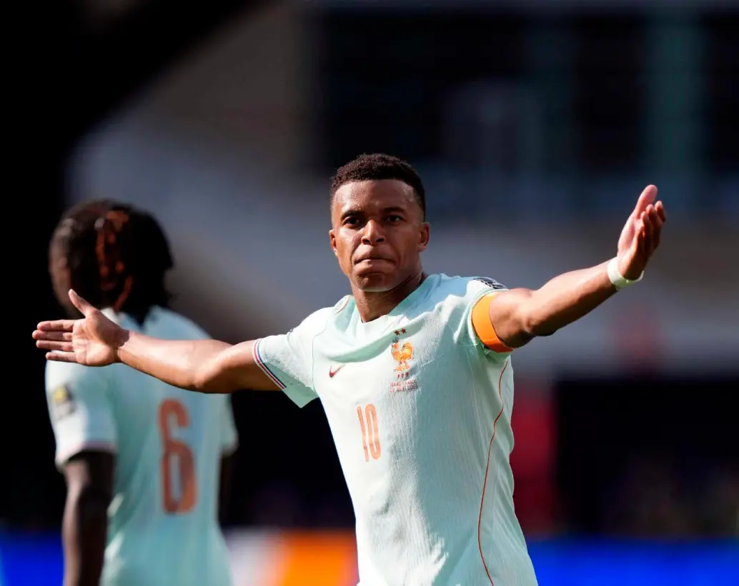 Kylian Mbappé abrió el camino de la victoria para Francia que sigue firme en busca del título en el Mundial de Norteamérica. FOTO GETTY 