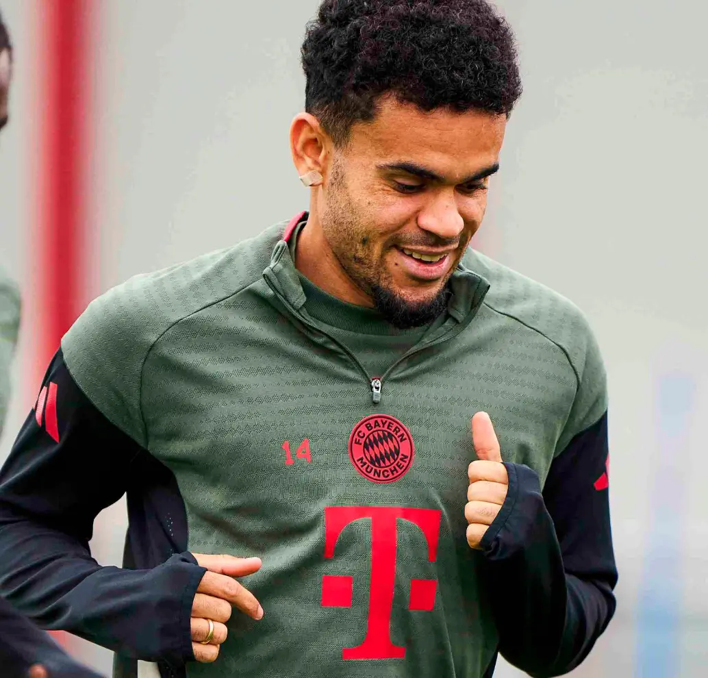 El colombiano Luis Díaz vive momentos brillantes con el Bayern Múnich en la Champions League y en la Bundesliga. FOTO @FCBayern