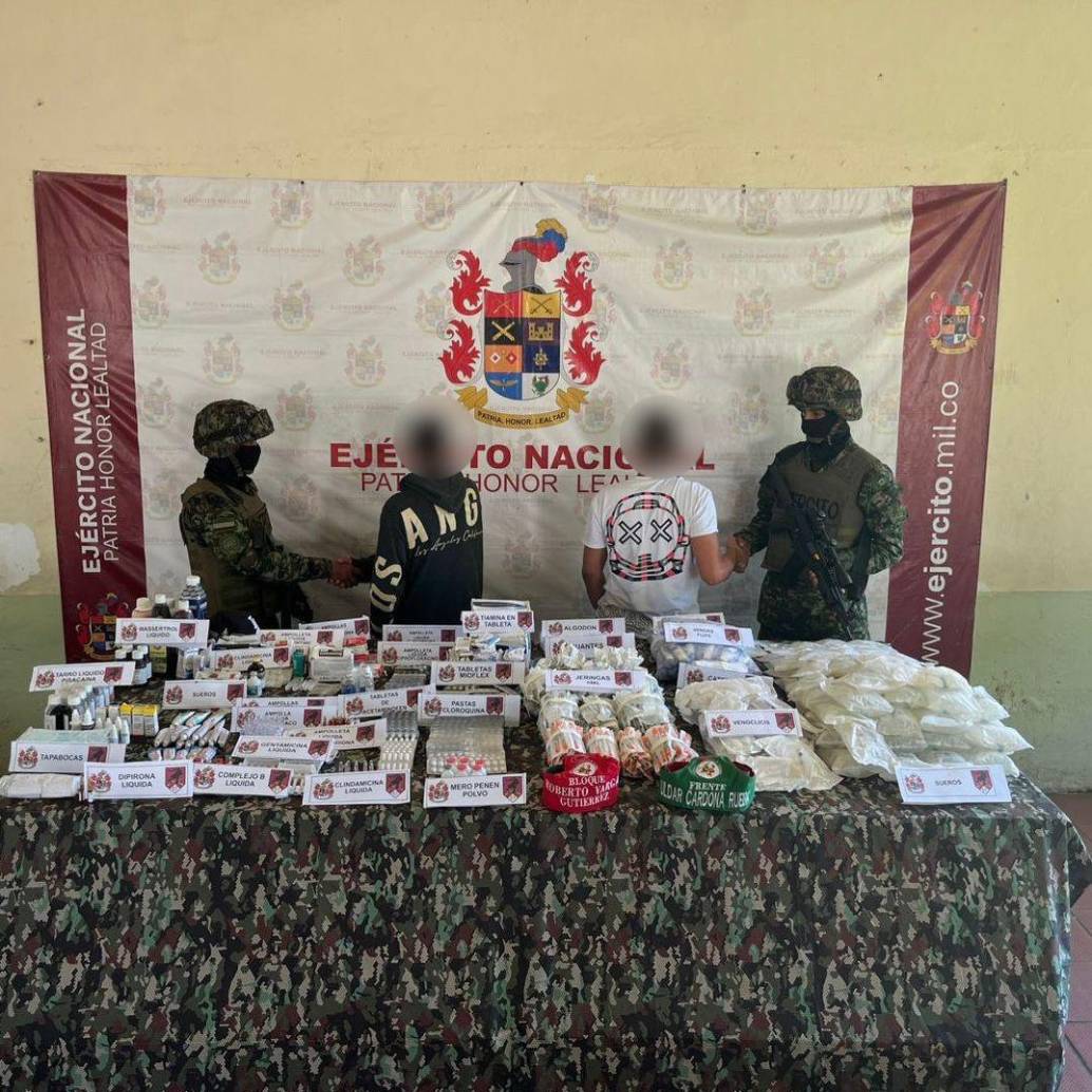 Medicamentos incautados al Clan del Golfo en el Bajo Cauca antioqueño. FOTO: Ejército Nacional