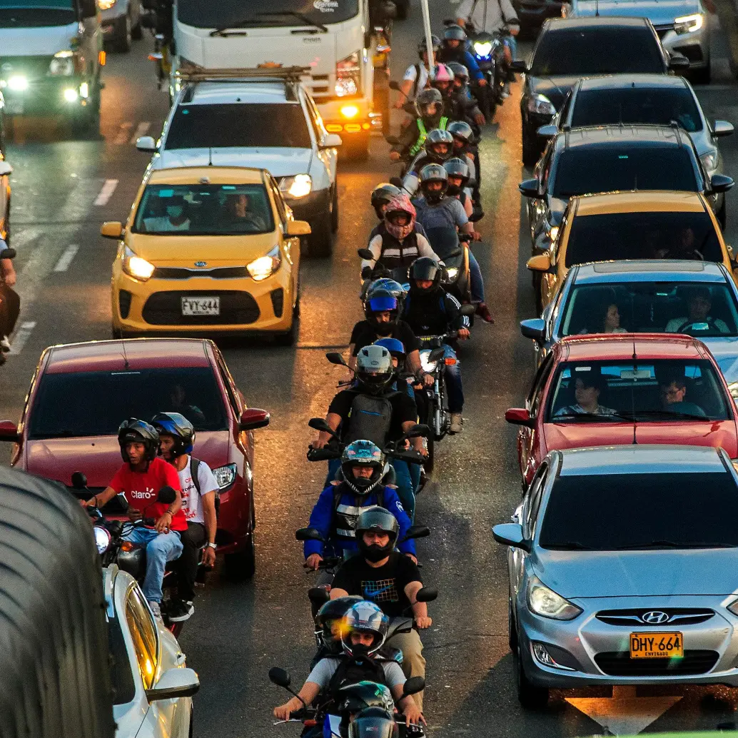 Las motocicletas pasaron de 979.878 en 2020 a 1.356.661 este año en el Valle de Aburrá. FOTO: Camilo Suárez