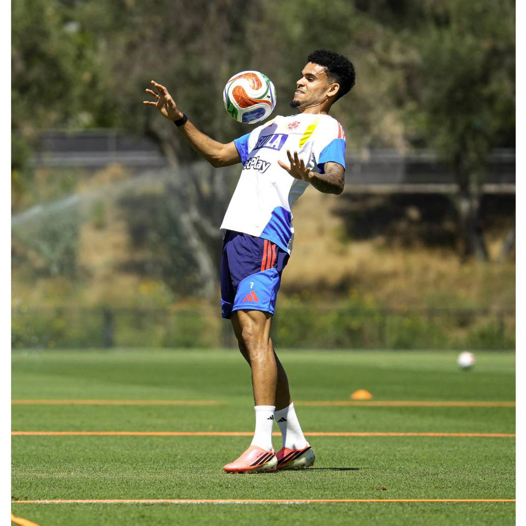 Luis Díaz llega como la máxima figura de Colombia al Mundial. FOTO FCF