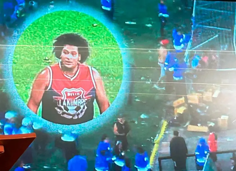 Este sería uno de los que habría coordinado los desmanes en el estadio Atanasio Girardot en la noche del miércoles. FOTO: CORTESÍA