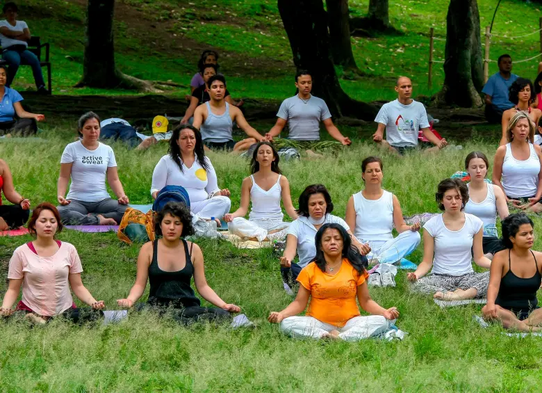 Si aún no se anima a hacerlo solo, ¿qué tal en compañía? Aprender en comunidad puede ayudarle a iniciarse en esta práctica. FOTO Juan Antonio Sánchez