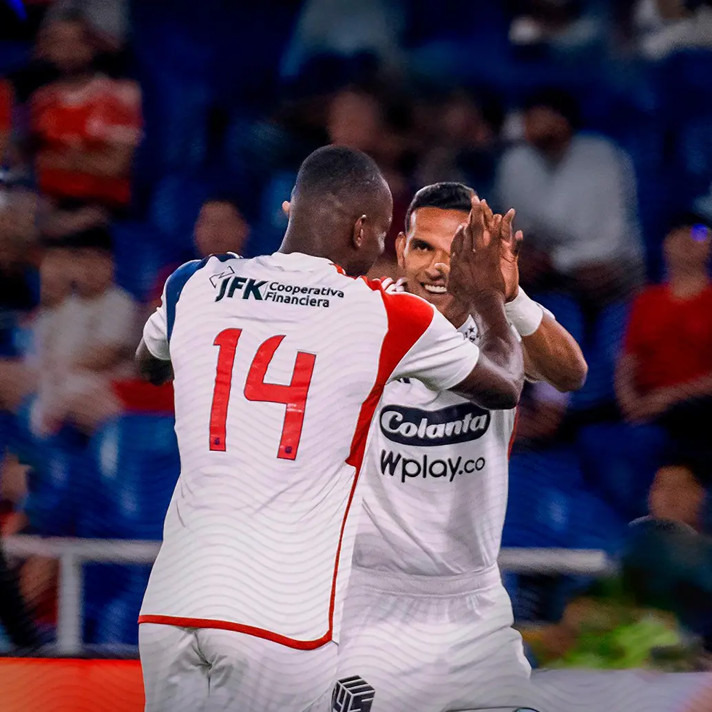 Medellín mostró solidez defensiva y eficacia en ataque para liderar el Grupo A de manera invicta (14 puntos). Contra América igualó 1-1 en el Pascual en la fecha final de los cuadrangulares. FOTO @DIM_Oficial