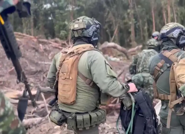 Militares mantienen operaciones en zona rural de Guaviare tras la ofensiva. FOTO: FUERZAS MILITARES