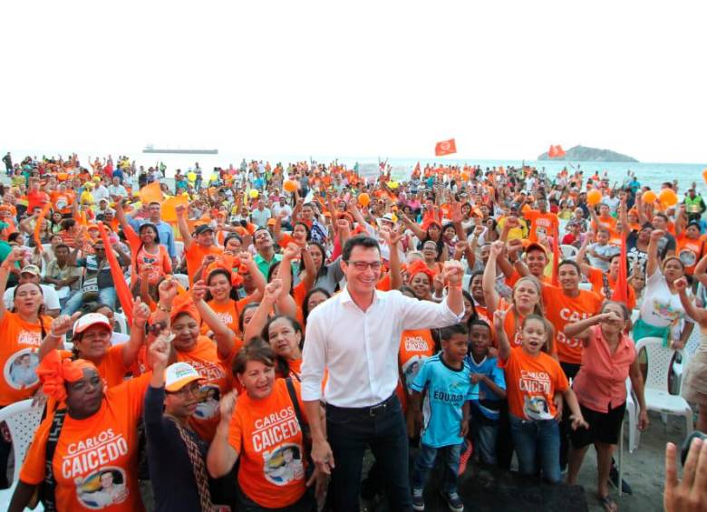Carlos Caicedo, gobernador del Magdalena, ganó las elecciones de su departamento en 2019 con el ahora partido Fuerza Ciudadana. FOTO: ARCHIVO COLPRENSA