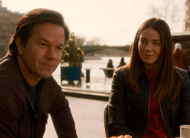 Mark Wahlberg Y Michelle Monaghan son los protagonistas de la nueva película navideña de Apple TV+. FOTO: Cortesía Apple TV+