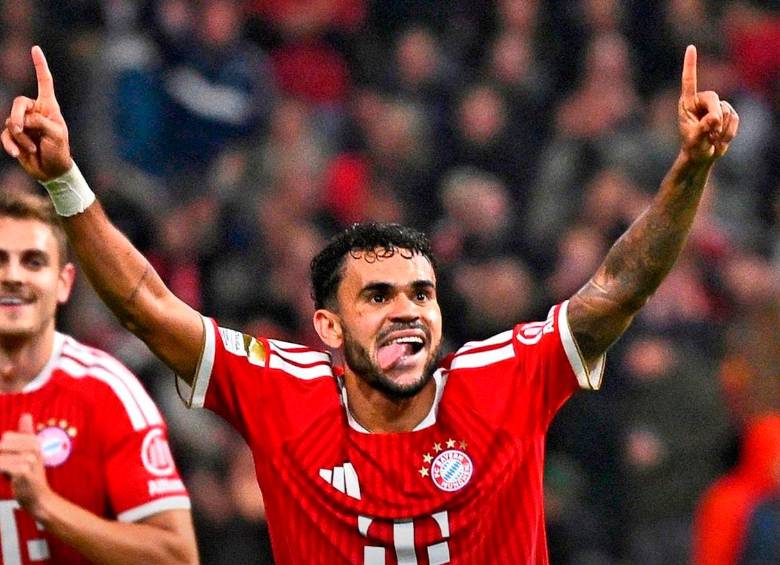 Luis Díaz tuvo un extraordinario rendimiento ante el Leipzig. FOTO @FCBayernES