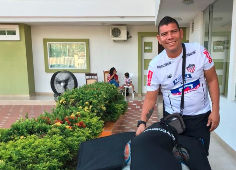 Leider Farias, uilero del junior, recibió cuatro disparos de bala. FOTO: CORTESÍA EL HERALDO