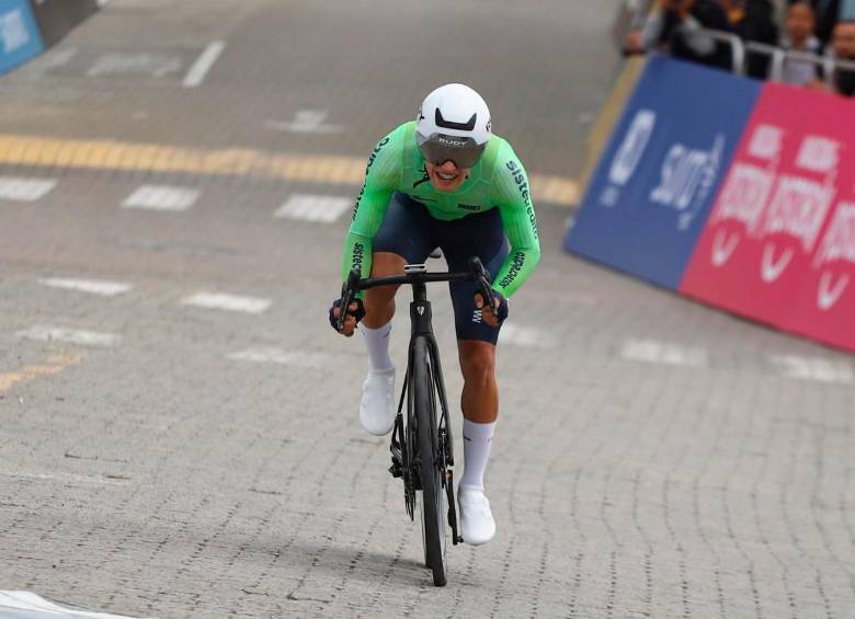 Jaider Muñoz ganó dos etapas en la Vuelta. FOTO CORTESÍA FEDECICLISMO