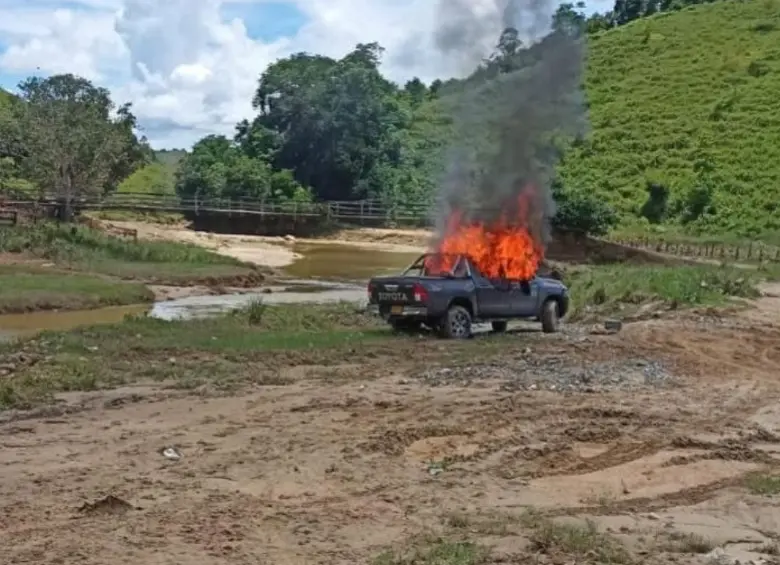 La camioneta en la que se movilizaban fue hallada incinerada. Foto: cortesía.