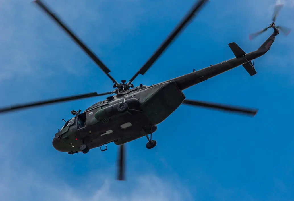 Los helicópteros de fabricación rusa MI-17 son apreciados por su capacidad para transportar un pelotón completo de soldados equipados. FOTO: CORTESÍA EJÉRCITO.