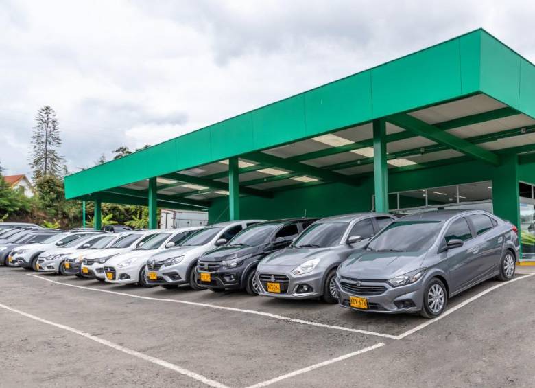 La compañía ha recorrido más de 72 millones de kilómetros con sus propios vehículos y mueve cada año 27 millones de toneladas de carga en todo el país, especialmente en Antioquia, donde se concentra el 30% de su flota. FOTO: Cortesía Renting.