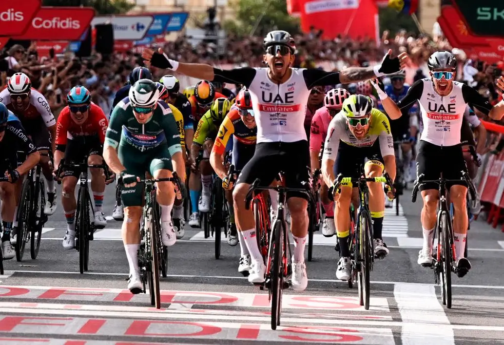 Juan Sebastián Molano, quien llegó a ser campeón bolivariano y panamericano de pista, es uno de los mejores velocistas colombianos en el pedalismo de ruta mundial. Ganar en el Giro de Italia, entre sus metas. FOTO GETTY