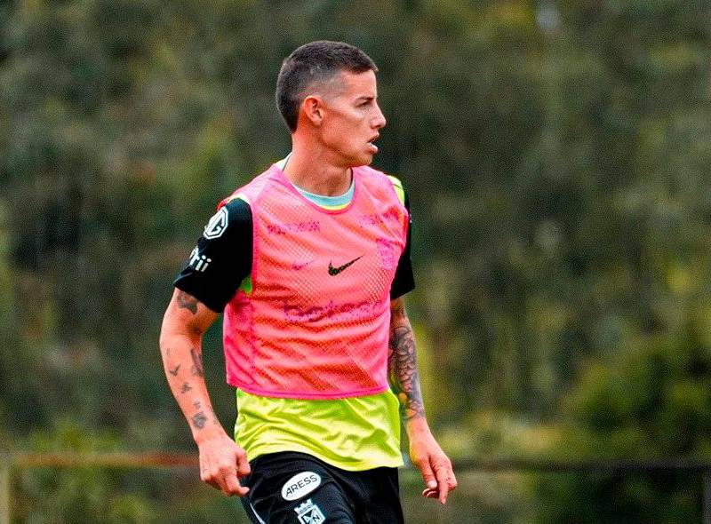 James Rodríguez se ha mostrado bien físicamente durante las prácticas. FOTO ATLÉTICO NACIONAL