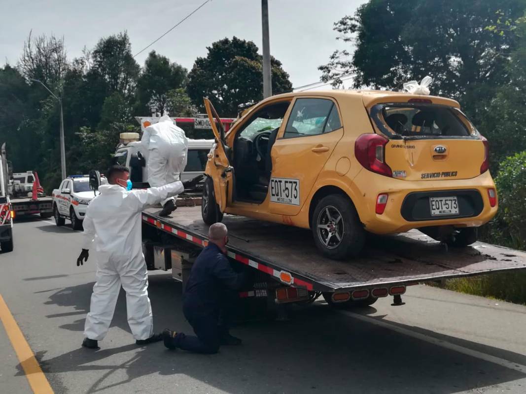 Tres personas quedaron heridas en el accidente. Foto: Manuel Saldarriaga