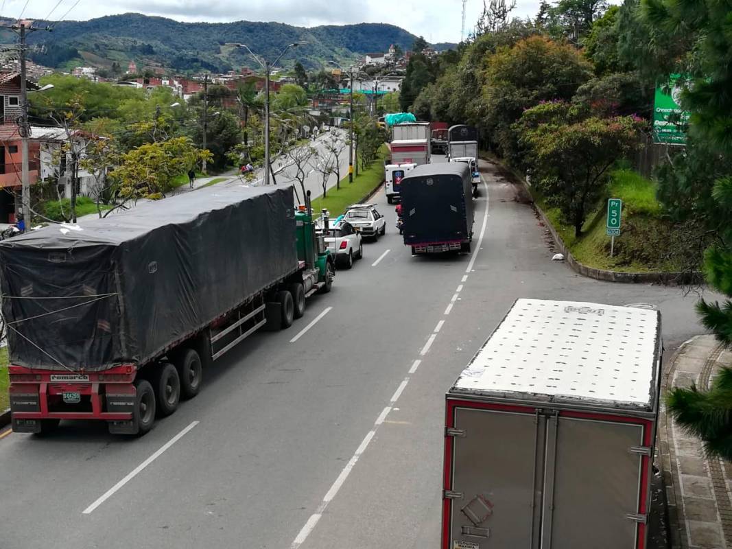 Hasta el momento no se han presentado disturbios ni enfrentamientos con la fuerza pública. Foto Manuel Saldarriaga