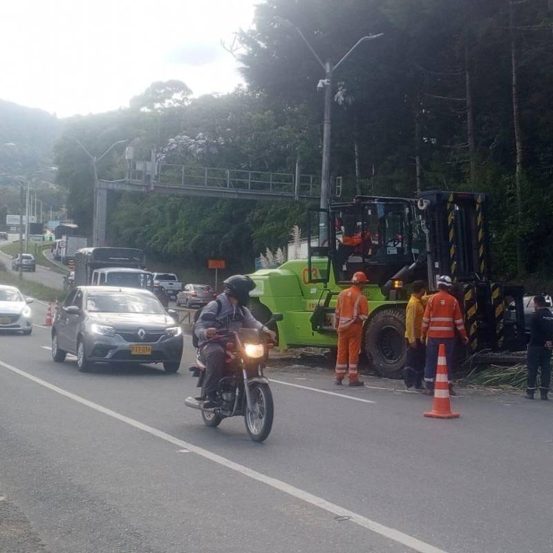 Así quedó el vehículo tras el accidente. FOTO: Cortesía Denuncias Antioquia