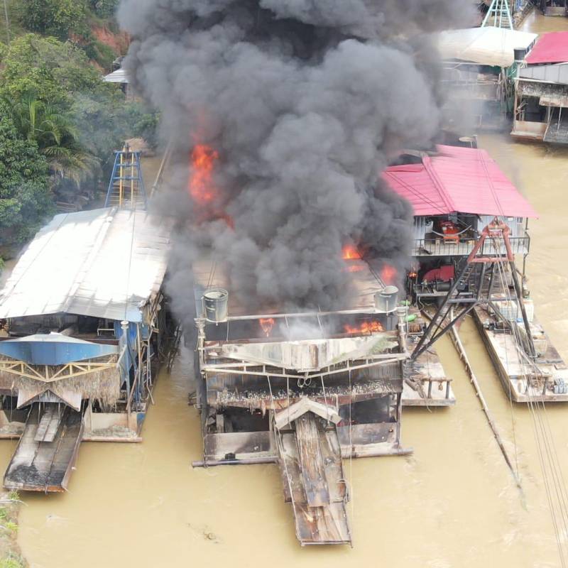 Golpe a la minería ilegal en el Bajo Cauca. Foto: Policía Nacional