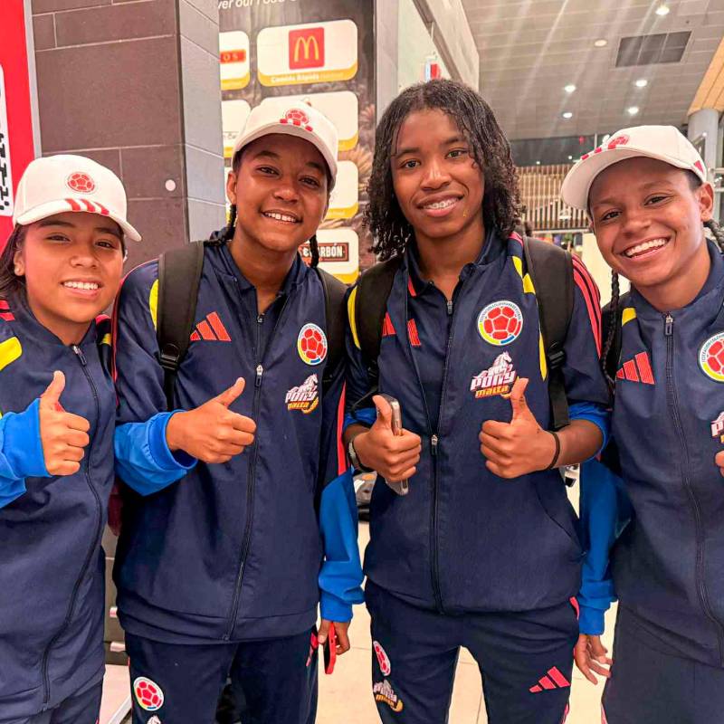 La Selección Colombia de fútbol, sub 17 femenina se prepara en Paraguay par el Sudamericano de la categoría que da cuatro cupos al Mundial en Marruecos. FOTO CORTESÍA FCF 