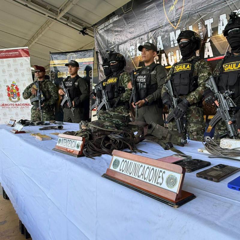 El señalado cabecilla es señalado de manejar las finanzas de la estructura Teófilo Forero Castro, puesto que lo vinculan al cobro de extorsiones en Caquetá y Huila. FOTO: FUERZAS MILITARES