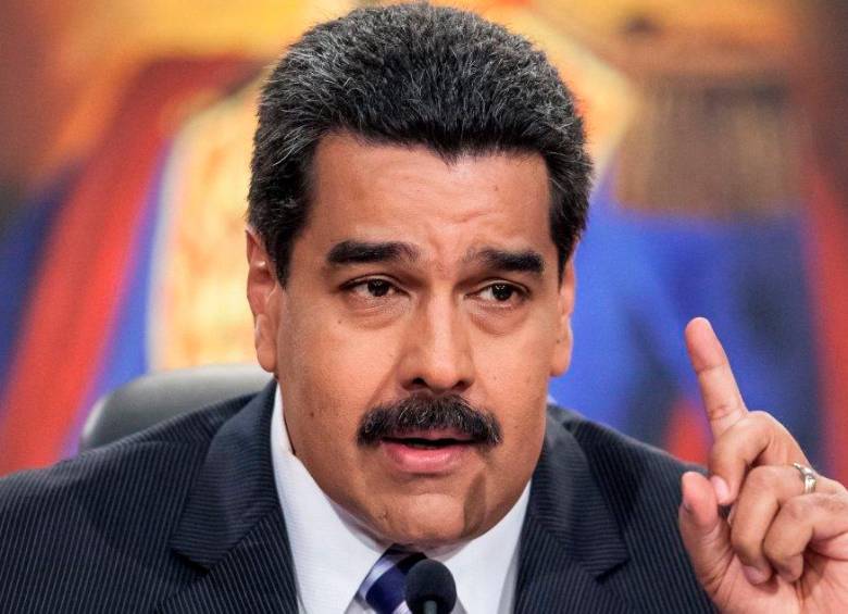 Nicolás Maduro señaló que los pilotos se encuentran secuestrados sin haber cometido ningún delito. FOTO: EFE