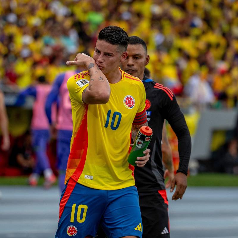 El volante James Rodríguez es el capitán de la Selección Colombia. Se alista para jugar el Mundial Norteamérica 2026. Foto: Juan Antonio Sánchez