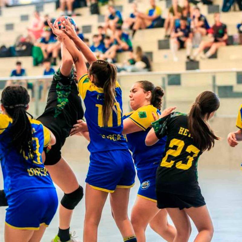 Equipos de Brasil, Puerto Rico, Perú y Colombia compiten en la sexta edición del Medellín Handball Cup. FOTO CAMILO SUÁREZ 