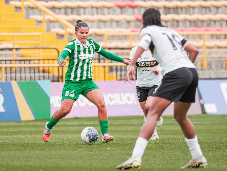 La delantera Manuela González marcó el tercer tanto en la victoria de Atlético Nacional, como visitante ante Internacional de Bogotá. FOTO CORTESÍA ATLÉTICO NACIONAL 