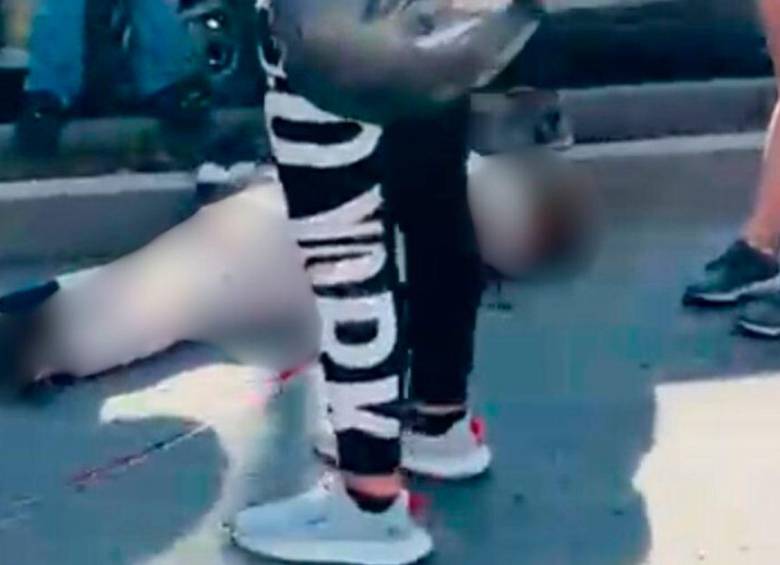 Tragedia en la avenida 80: abuelita de 76 años murió atropellada intentando cruzar la calle