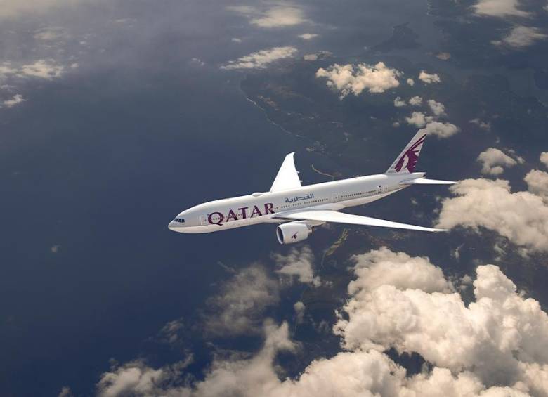 La aerolínea Qatar Airways iniciará operaciones en Bogotá y Caracas a partir de julio de 2026, convirtiéndose en la primera aerolínea de Medio Oriente en conectar directamente con ambas ciudades. FOTO: Qatar Airways.