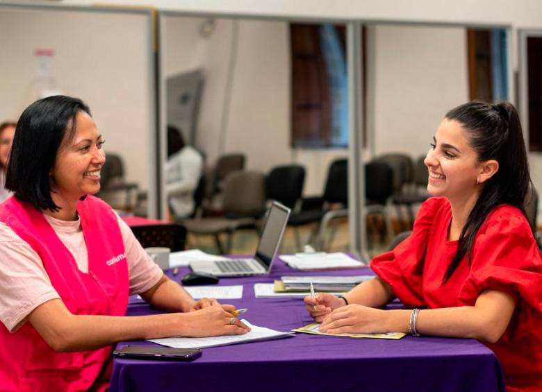 Oportunidades para jóvenes: feria virtual de empleo en Rionegro, Antioquia