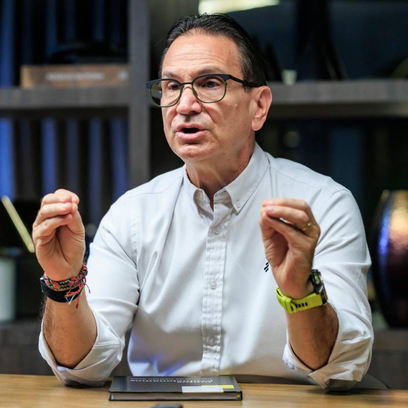 Juan Carlos Mora, CEO de Grupo Cibest, encabeza hoy martes la asamblea de accionistas de esta entidad financiera, matriz de Bancolombia. FOTO camilo suárez