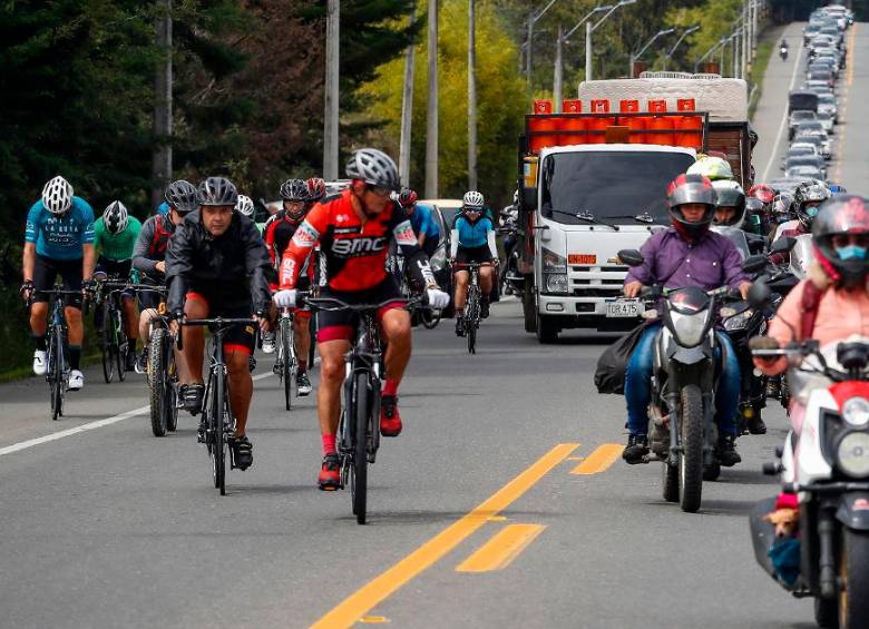 Ojo con los cierres viales de esta semana en la vía al aeropuerto de Rionegro
