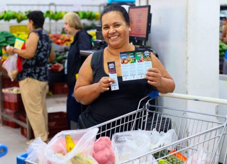 ¿Ya reclamó el suyo? Empezó la entrega del bono alimentario Cero Hambre en Medellín