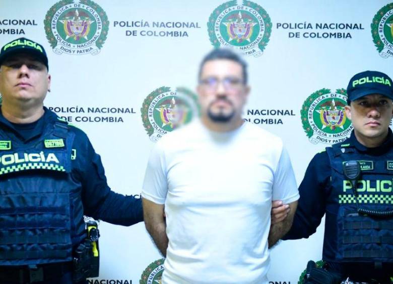 Se escondía como pizzero en Medellín: cae mexicano buscado por el crimen de su esposa